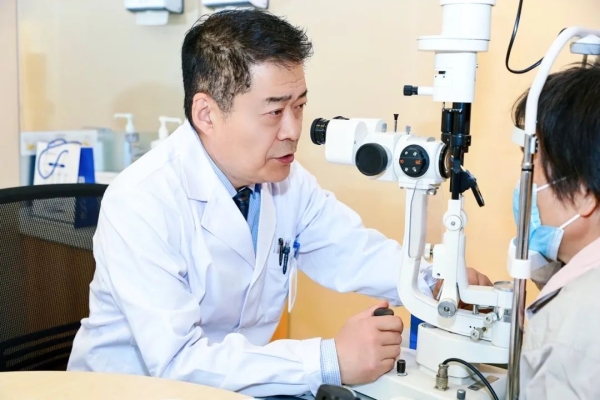 医德医风｜爱尔眼科马勇：用医术雕琢光明，以仁心传递温暖